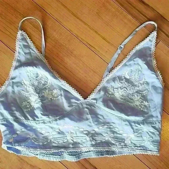 L'atiste by Amy Tops - L'atiste by Amy Embroidered Bralette